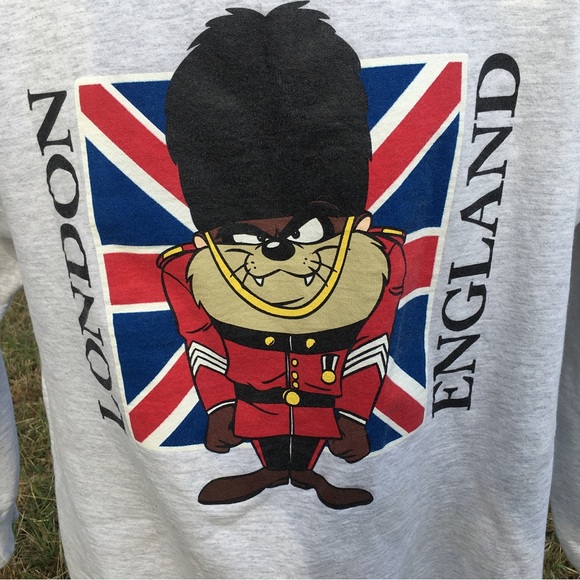 Vintage Taz London England Warner Sweatshirt Sz L - Picture 1 of 8